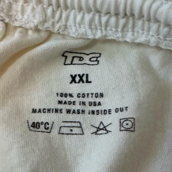 Isaiah Rashad The House XXL White Shorts - Picture 7 of 7